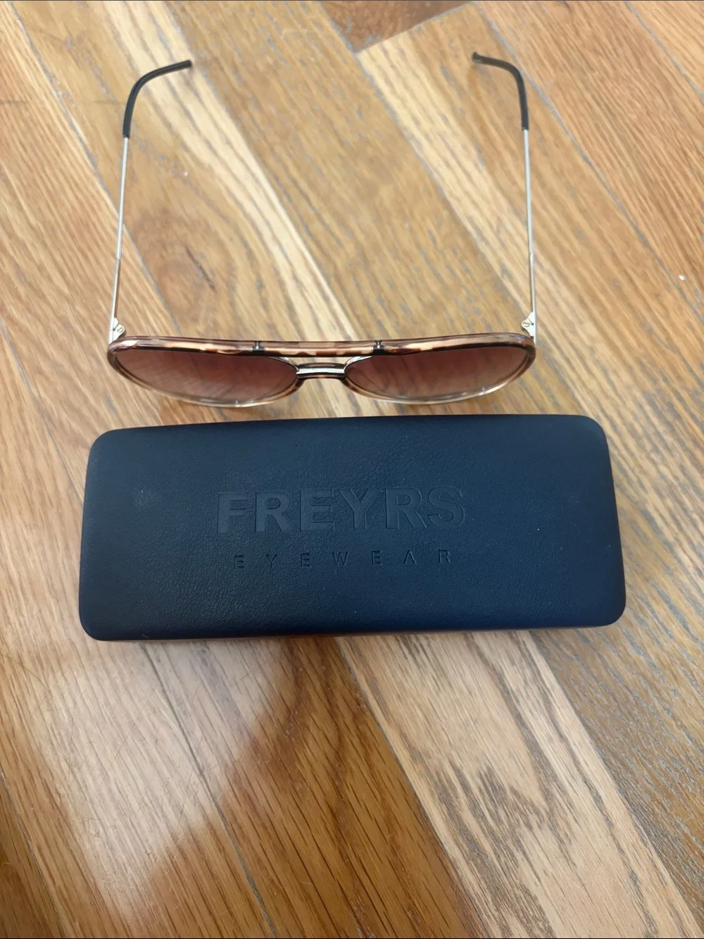 Freyrs Aviator Sunglasses with Brown Tortoise Gold Gradient Lenses